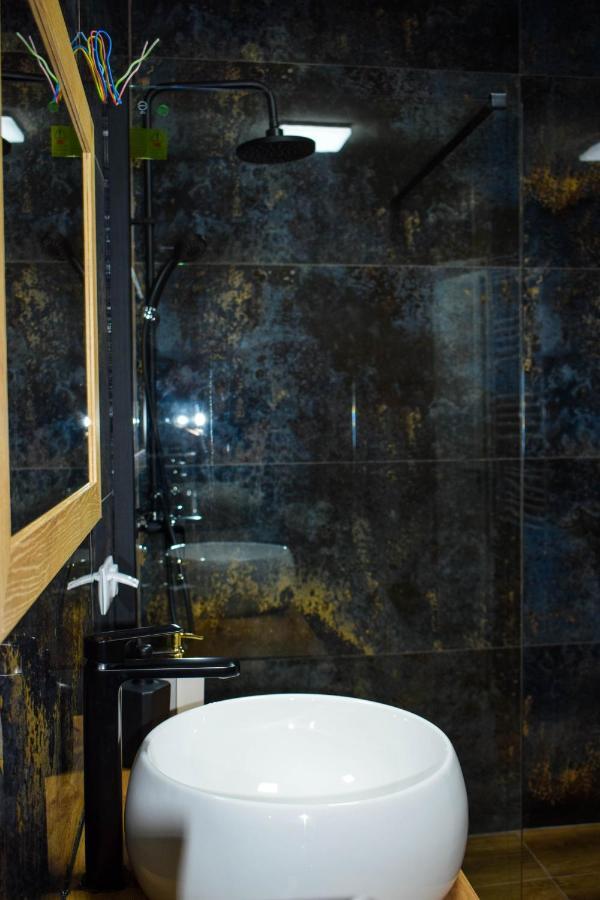 Heltau Jacuzzi Penthouse Cisnădie Eksteriør billede